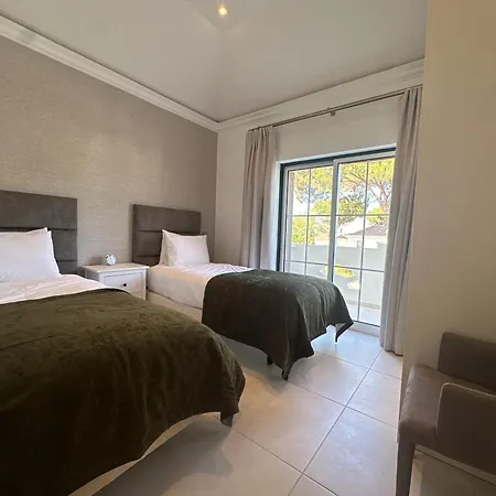 Holiday home Sunshine - Pinheiros Altos