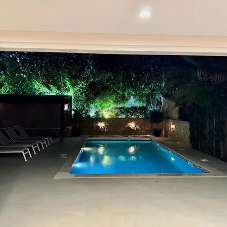 Sunshine - Pinheiros Altos *